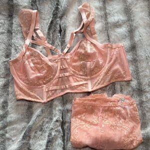 Torrid Lingerie set